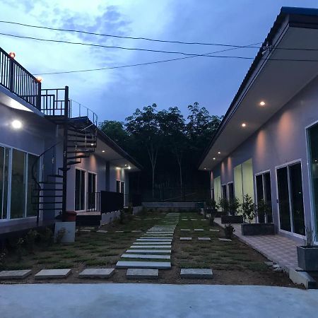 Tubtimtong Boutique Nai Yang Exterior foto